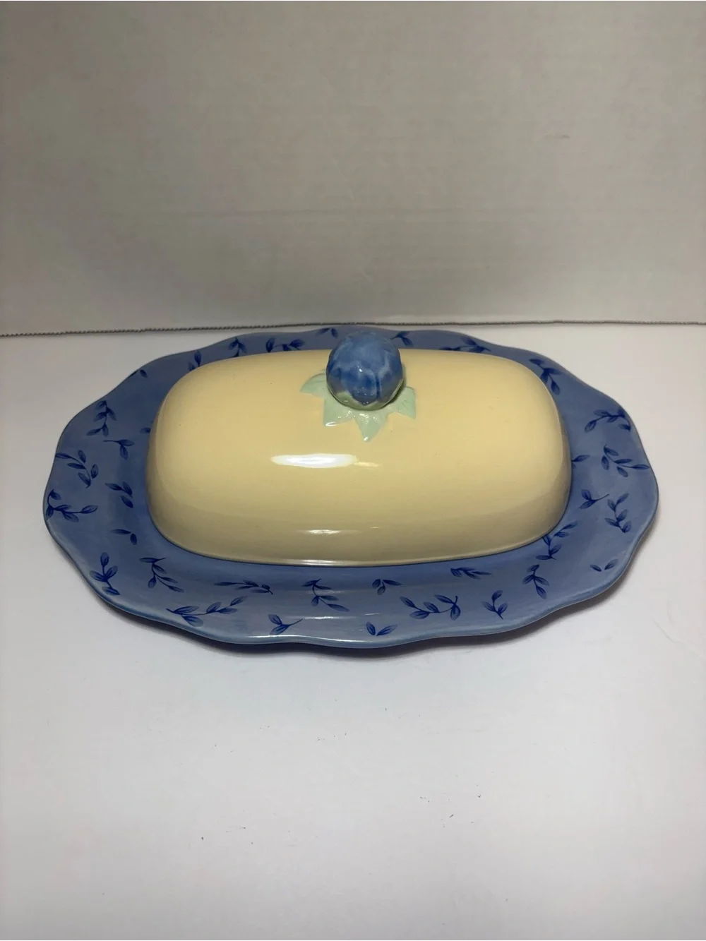 Pfaltzgraff Butter Dish Lidded Summer Breeze Underplate Blue Floral Farmhouse